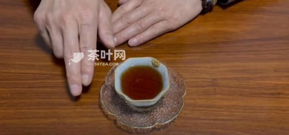 喝茶的礼仪叩手礼三种-茶叶网(图1)