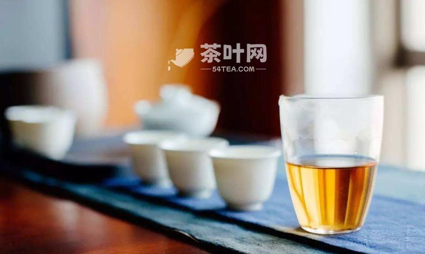 品茶分三口：一品在境，二品在味，三品在情-茶叶网(图3)