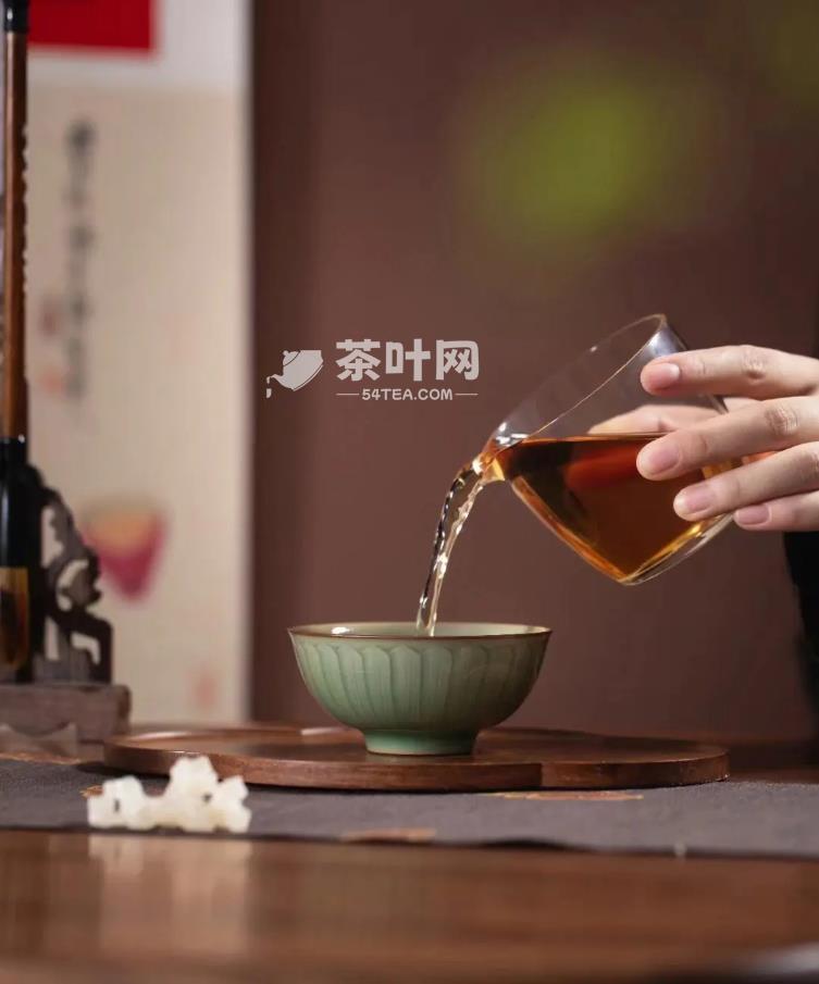 饮杯清茶，让恩怨得失都归于平静-茶叶网(图2)