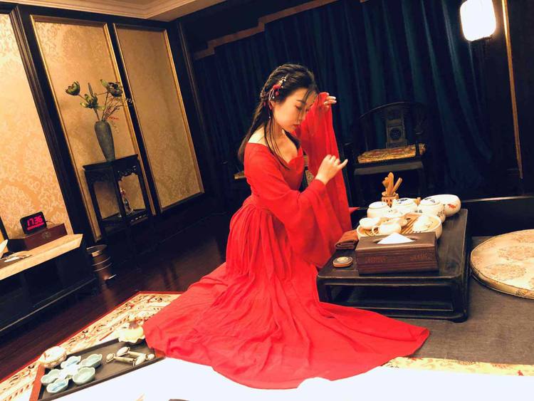 福州红牌楼附近的洗浴按摩会所，技师小妹力度刚刚好_福州养生品茶网(图2)