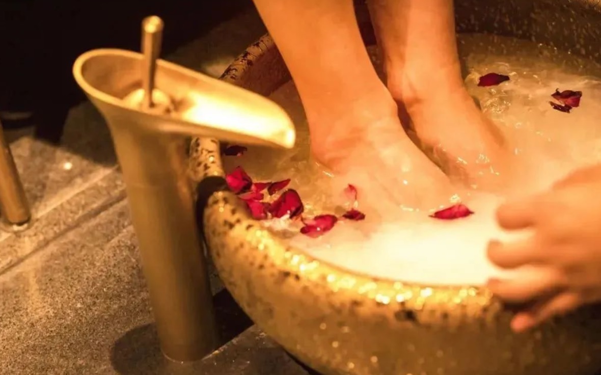 福州太古里周边的洗浴按摩会所，细心体贴为你安排好了_福州养生品茶网(图3)